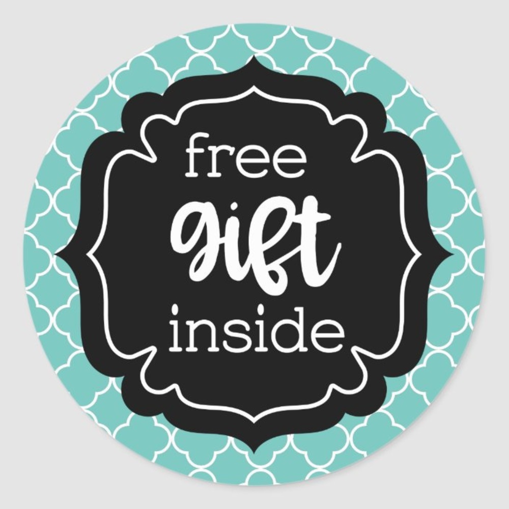 FREE GIFTS From Me To You 💕 Just add to bundle!